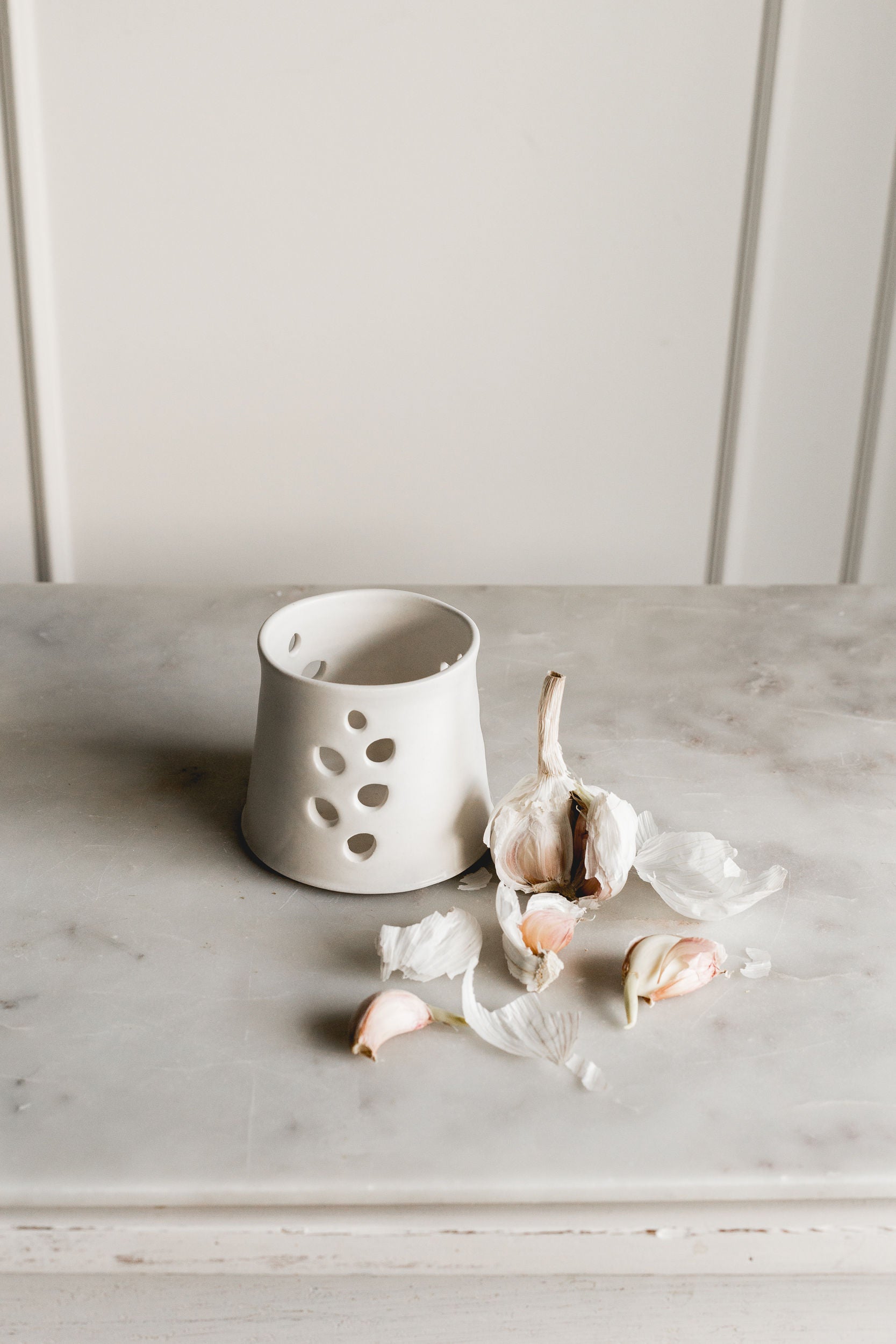 Pot de Crème Pottery Garlic Saver Millstone Farm & Organics Inc.